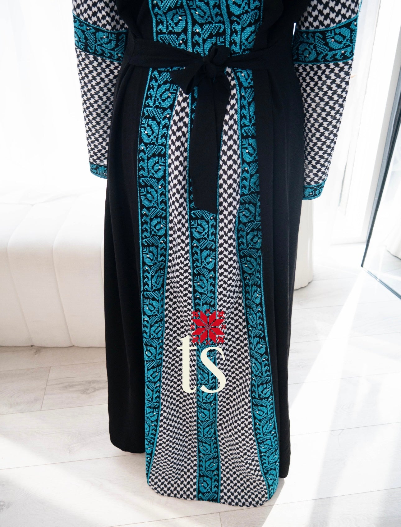 Keffiyeh x Tatreez Thobe: Special Edition