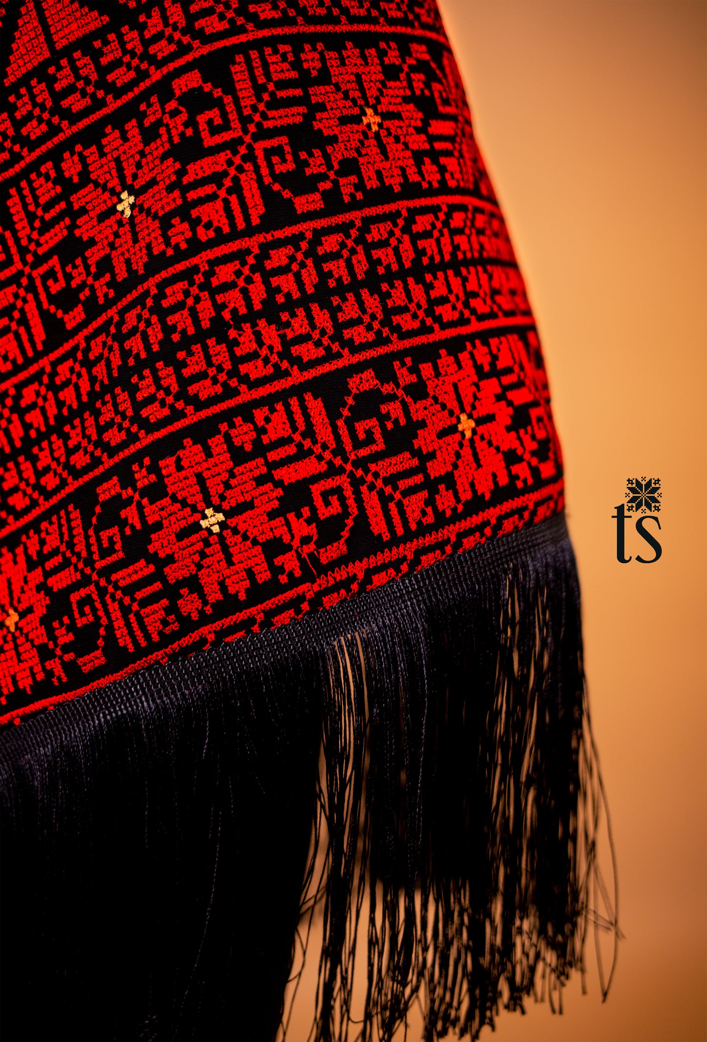 Tatreez Shawl Wrap