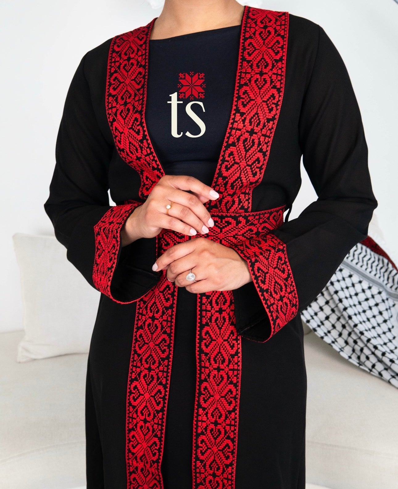 Black Tatreez Abaya