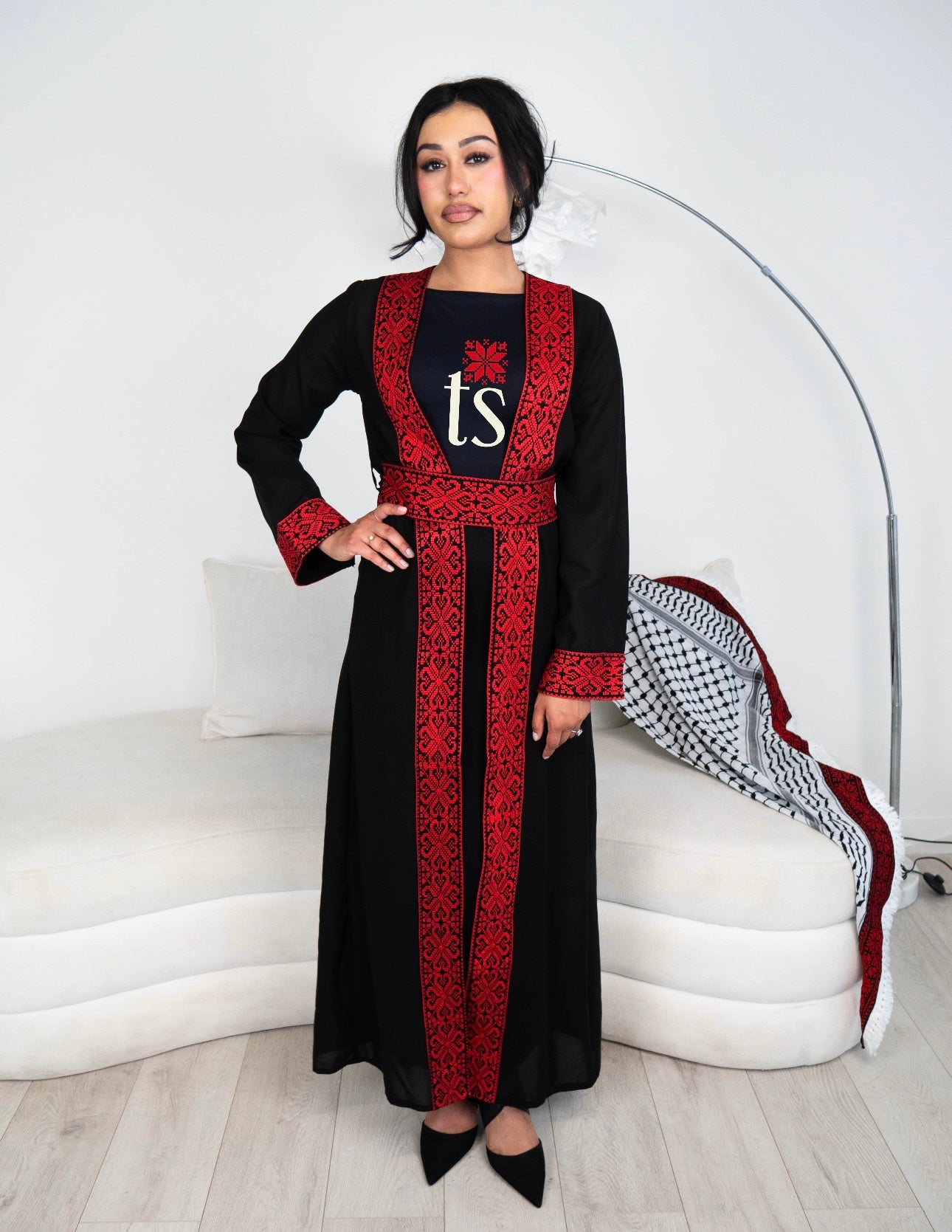 Black Tatreez Abaya