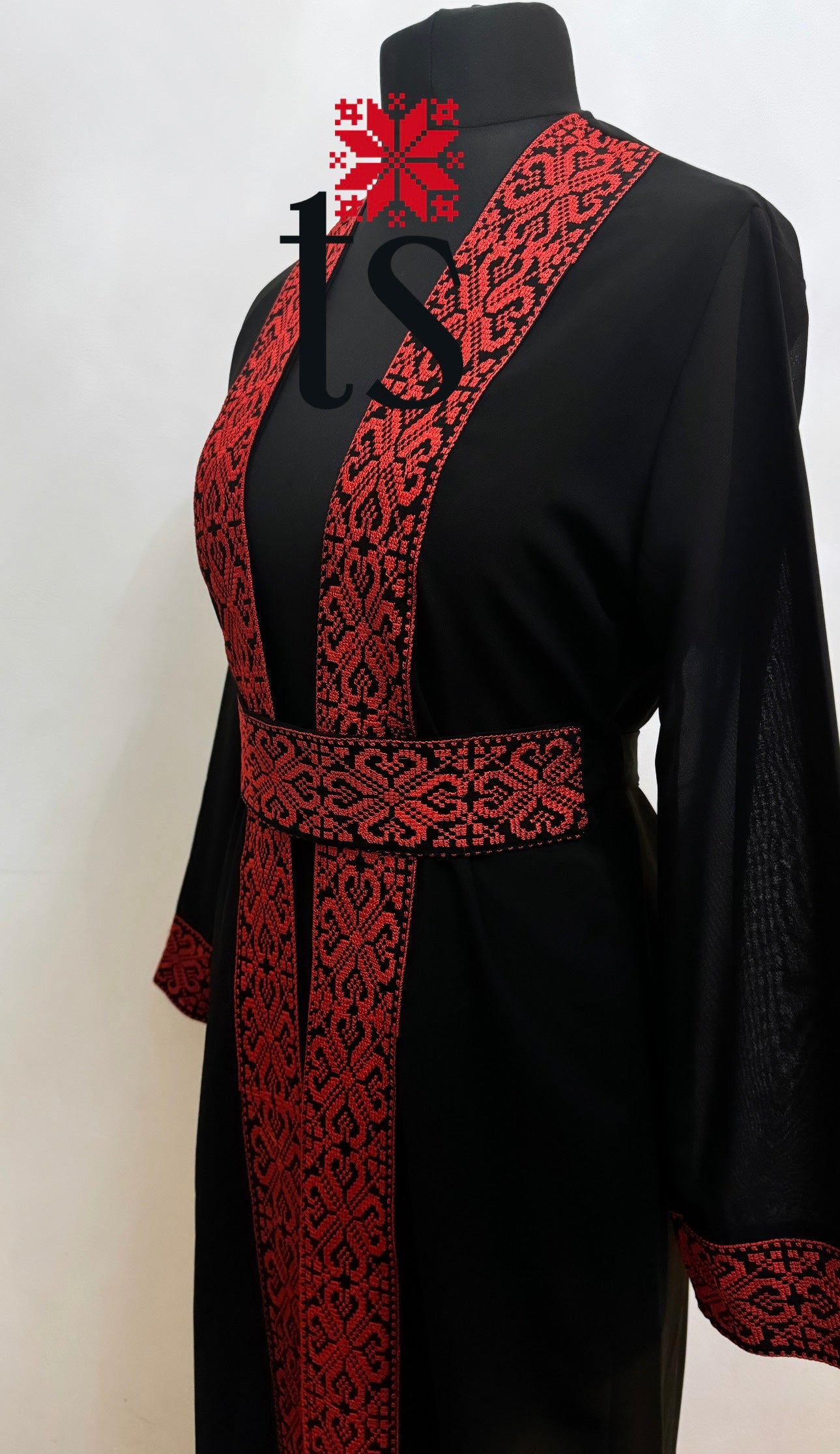 Black Tatreez Abaya