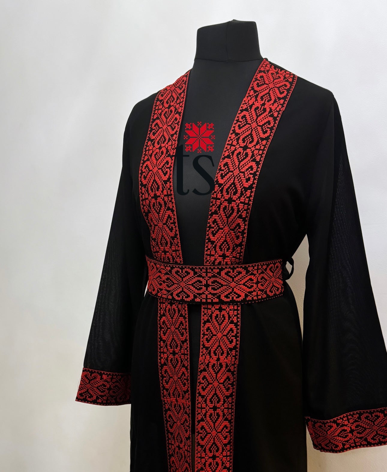 Black Tatreez Abaya