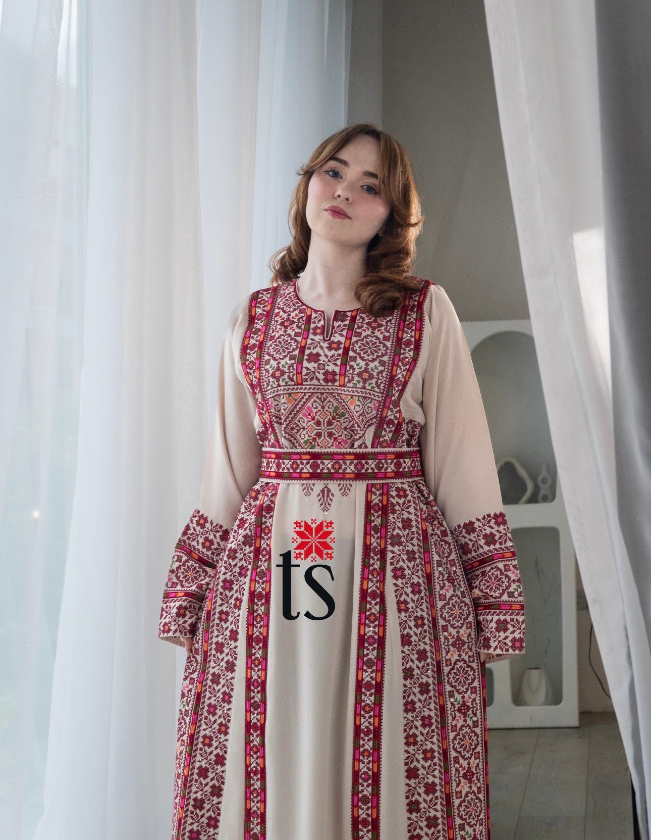 Ramallah Rose Elegance Thobe