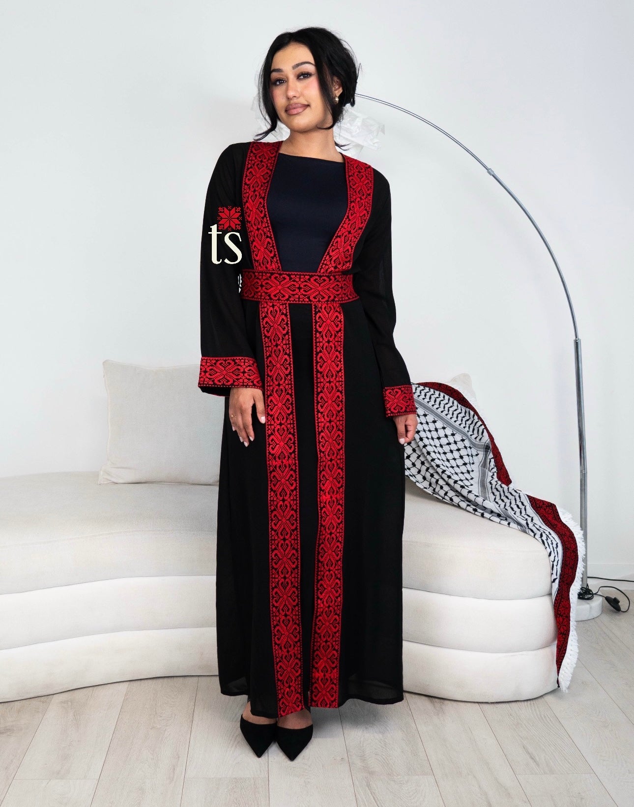 Black Tatreez Abaya