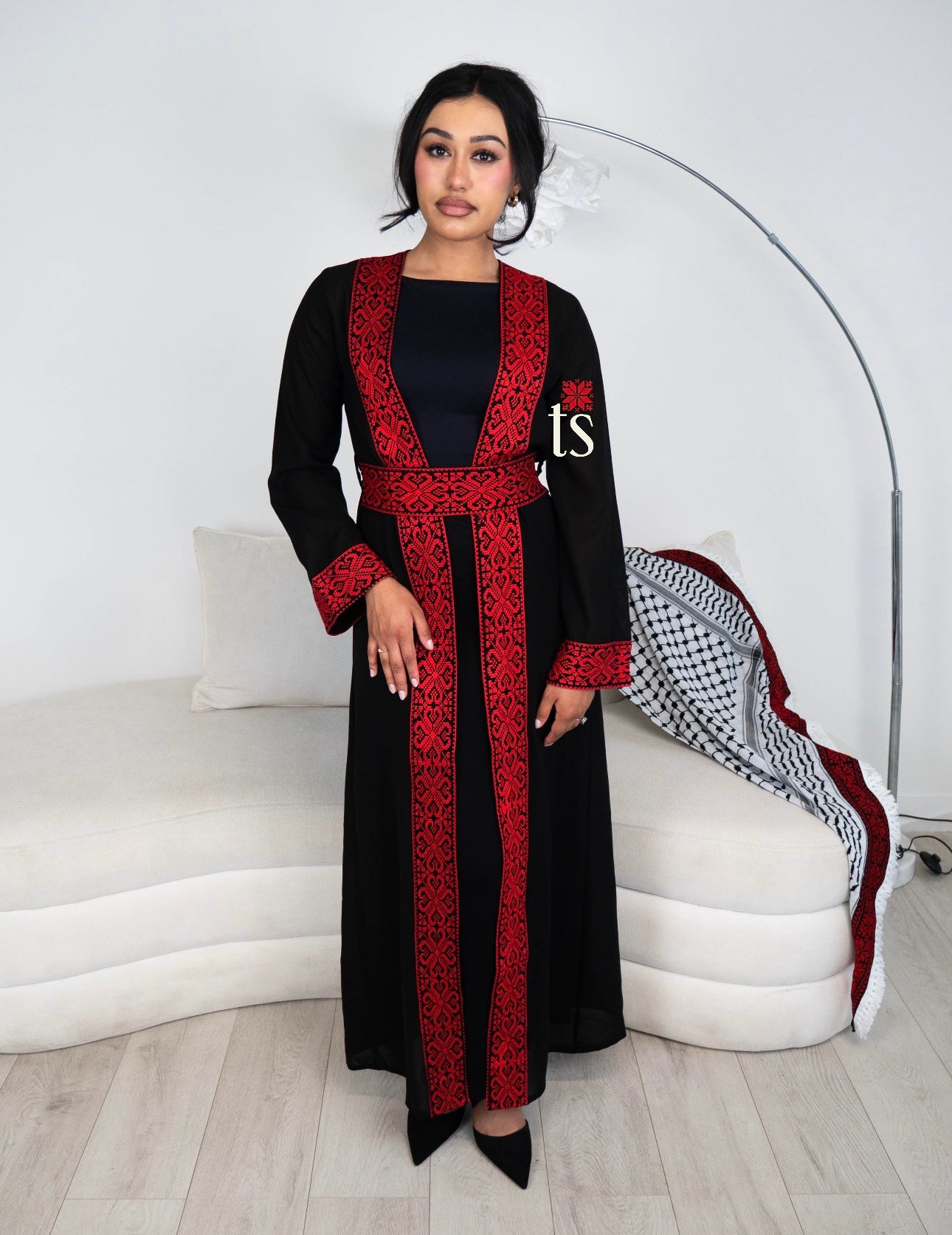 Black Tatreez Abaya