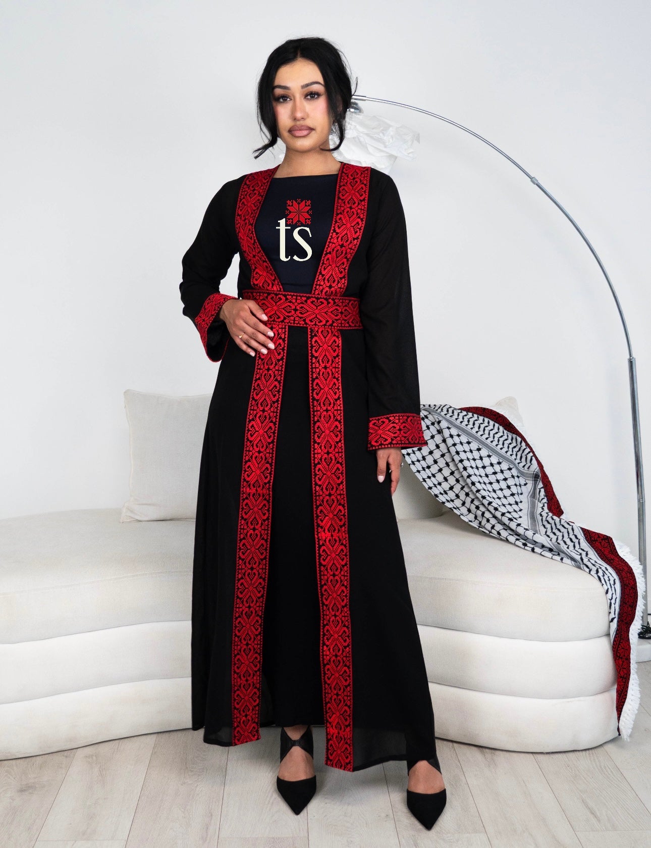 Black Tatreez Abaya